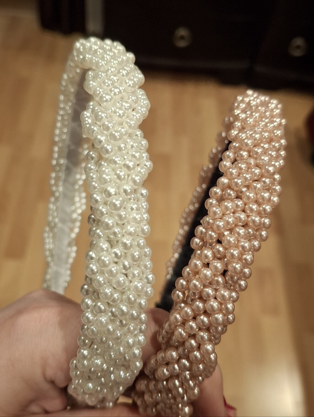 2 Pearl Headbands - Picture 7 of 7